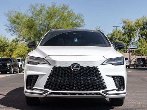 Used 2025 Lexus RX 500h F Sport w/ Convenience Package image 4