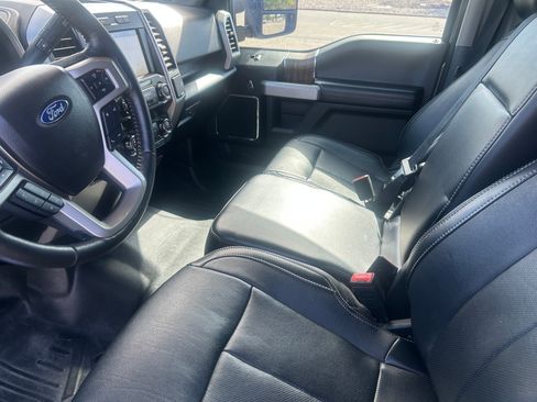 Used 2019 Ford F150 Lariat AWD/4WD image 10