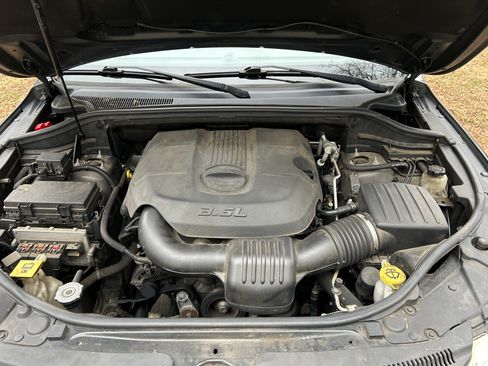 Used 2011 Jeep Grand Cherokee Laredo image 15