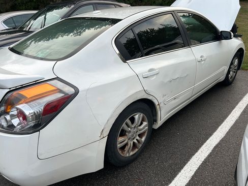 Used 2012 Nissan Altima 2.5 SL w/ 2.5SL Pkg FWD image 4