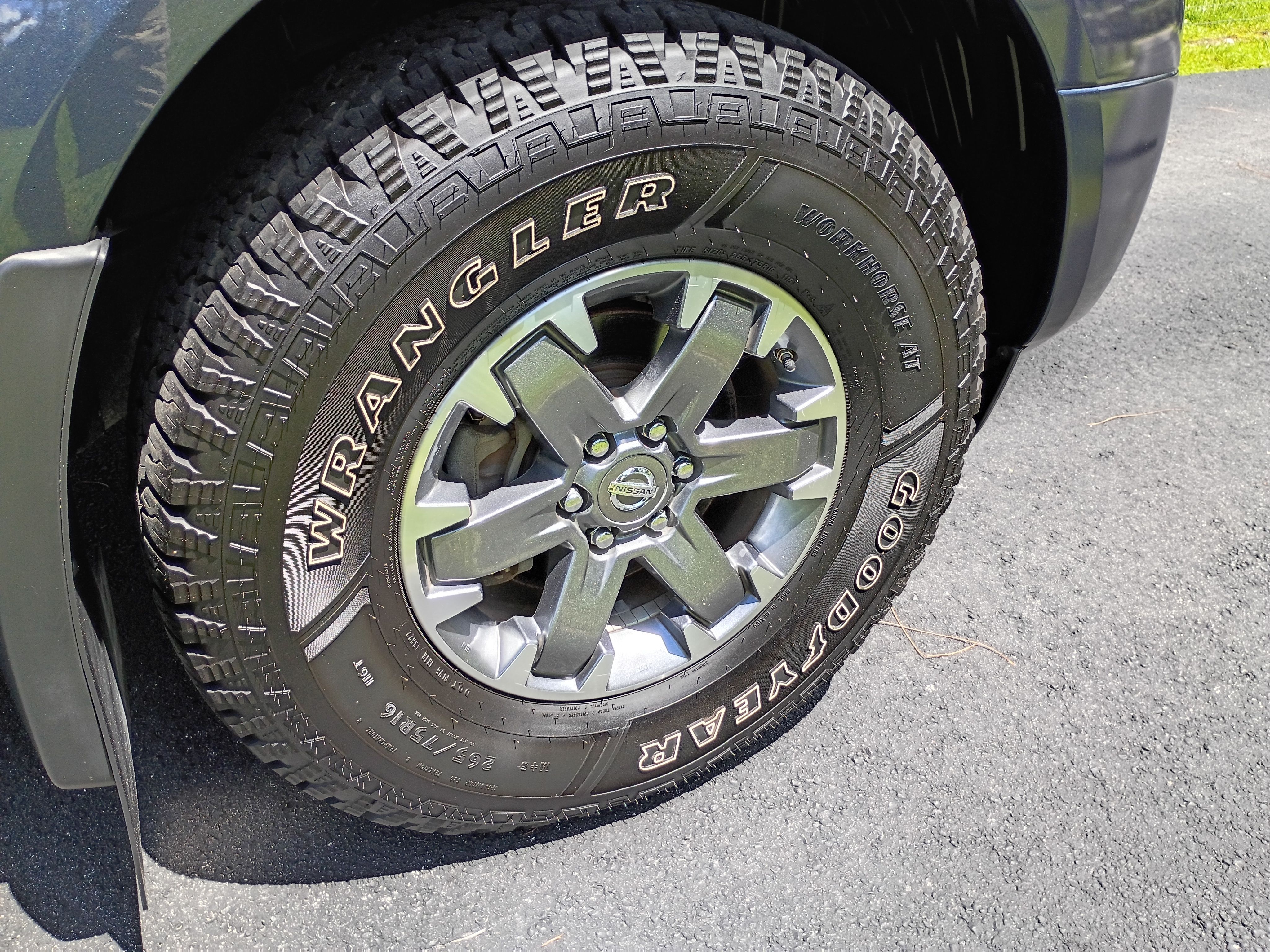 Used 2016 Nissan Frontier Desert Runner RWD image 5