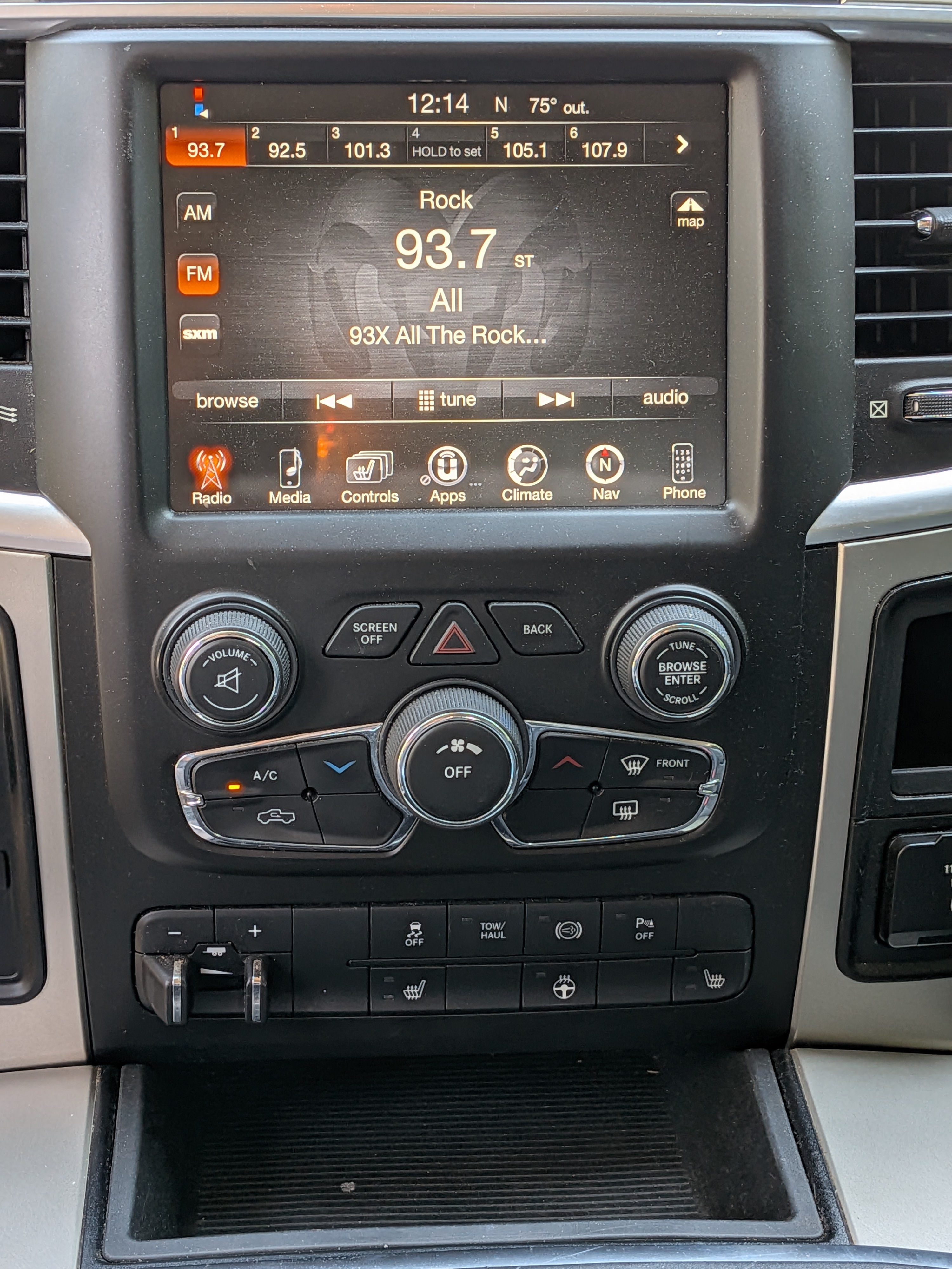 Used 2014 RAM 3500 Big Horn AWD/4WD image 12