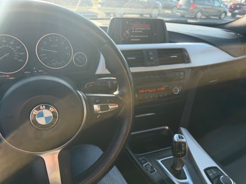 Used 2015 BMW 320i xDrive Sedan image 5
