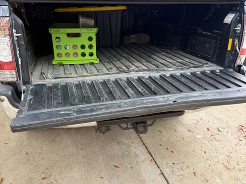 Used 2014 Toyota Tacoma PreRunner w/ SR5 Package image 13