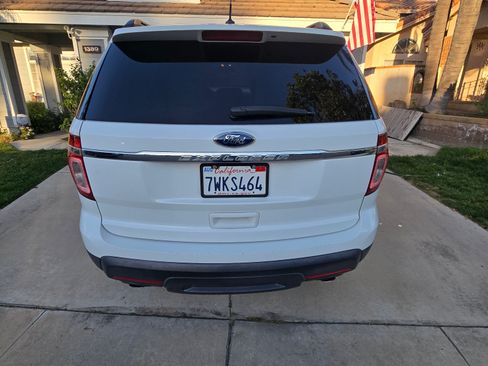 Used 2014 Ford Explorer FWD image 15