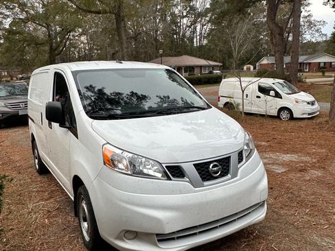 Used 2020 Nissan NV200 S image 5