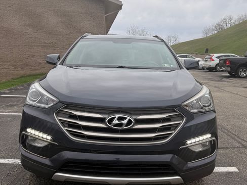 Used 2017 Hyundai Santa Fe Sport image 5