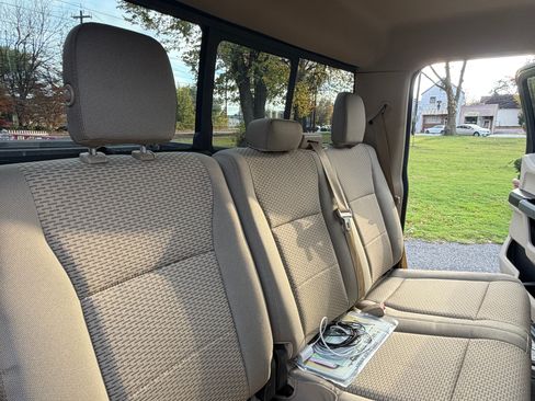 Used 2015 Ford F150 XLT w/ Equipment Group 302A Luxury image 16