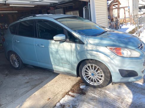 Used 2013 Ford C-MAX SE image 2