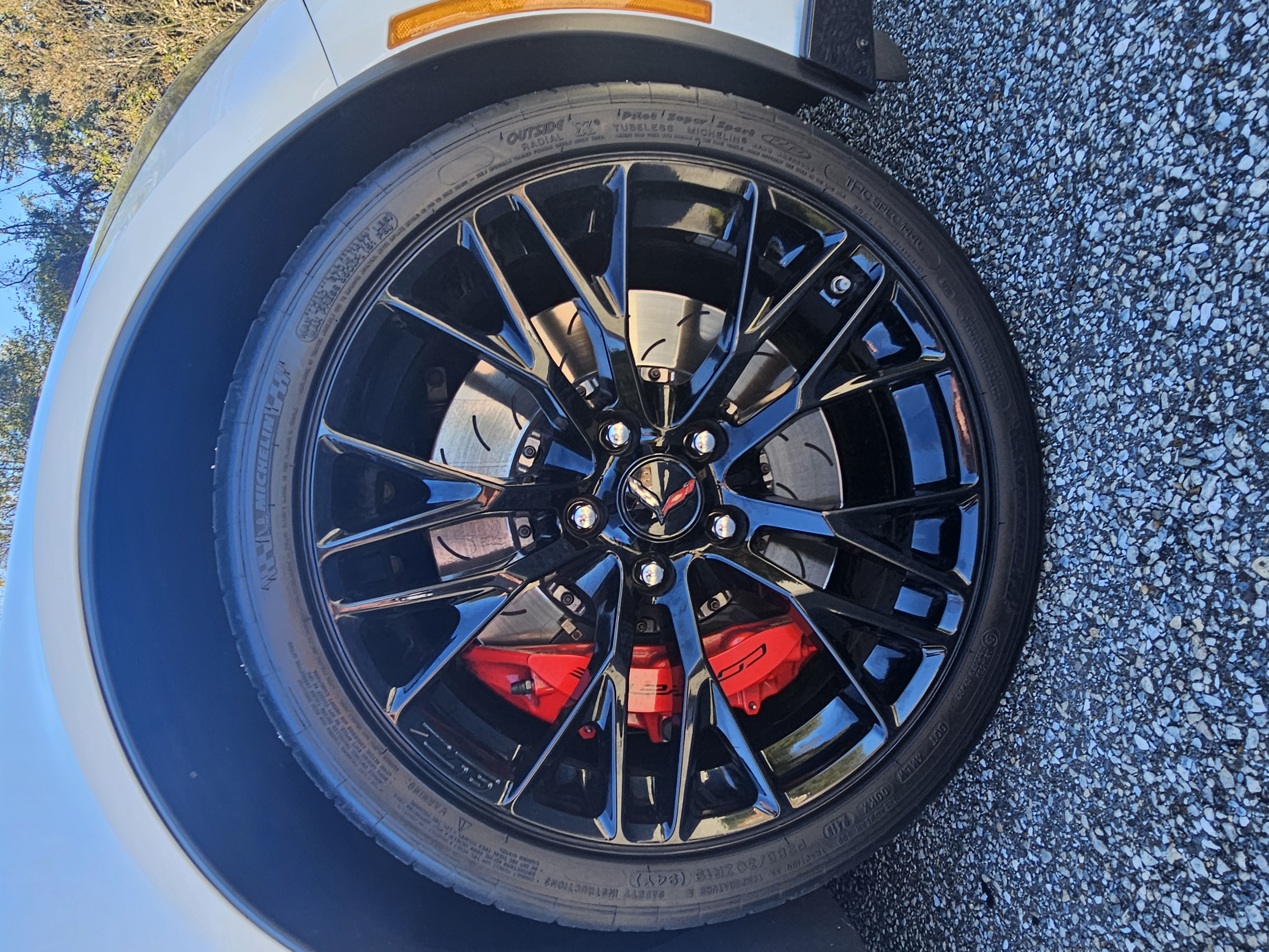 Used 2016 Chevrolet Corvette Z06 w/ 2LZ Preferred Equipment Group RWD image 21