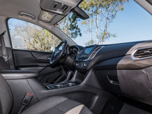 Used 2019 Chevrolet Equinox LT image 22