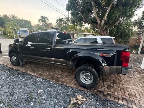 Used 2020 Ford F350 King Ranch w/ King Ranch Ultimate Package image 25
