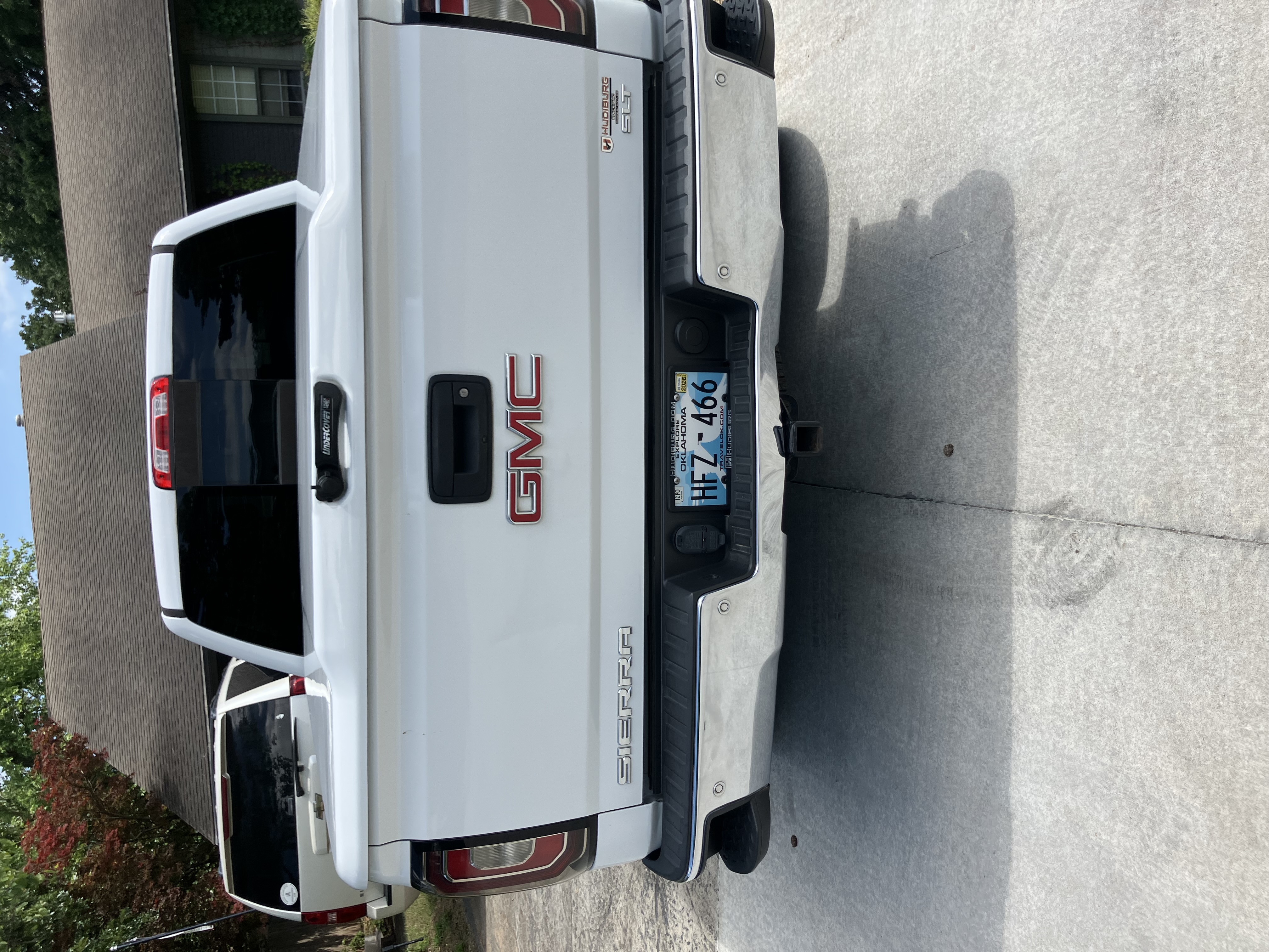 Used 2018 GMC Sierra 1500 SLT w/ Texas SLT Premium Package AWD/4WD image 10