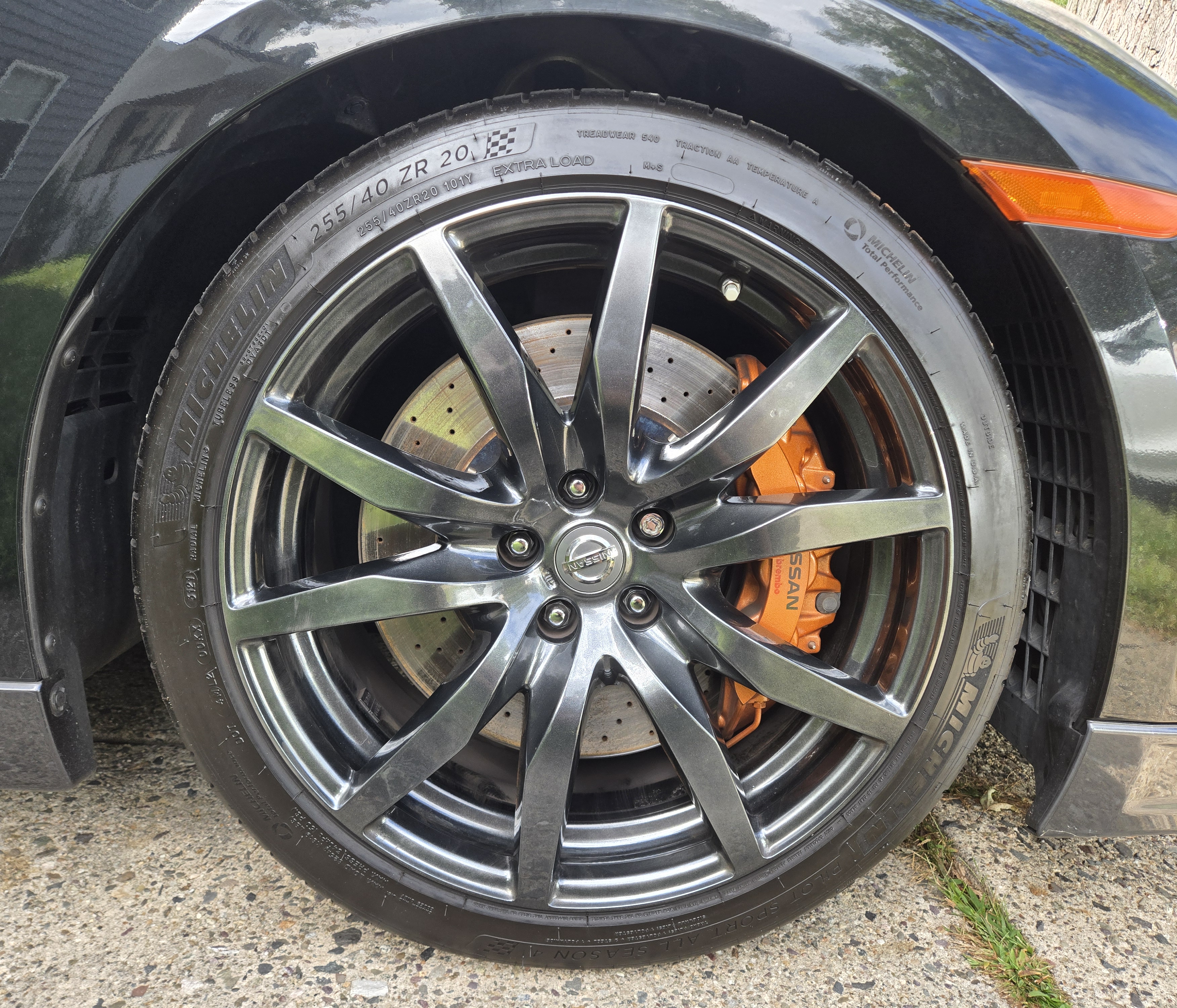 Used 2015 Nissan GT-R Premium AWD/4WD image 19