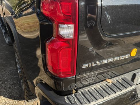 Used 2023 Chevrolet Silverado 2500 LTZ w/ Carhartt Edition image 22