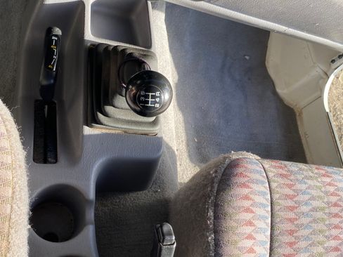 Used 1998 Jeep Wrangler Sport image 16