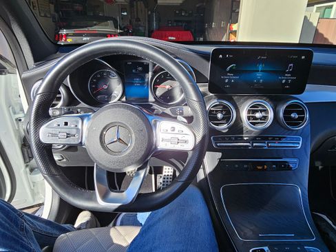 Used 2020 Mercedes-Benz GLC 300 image 15