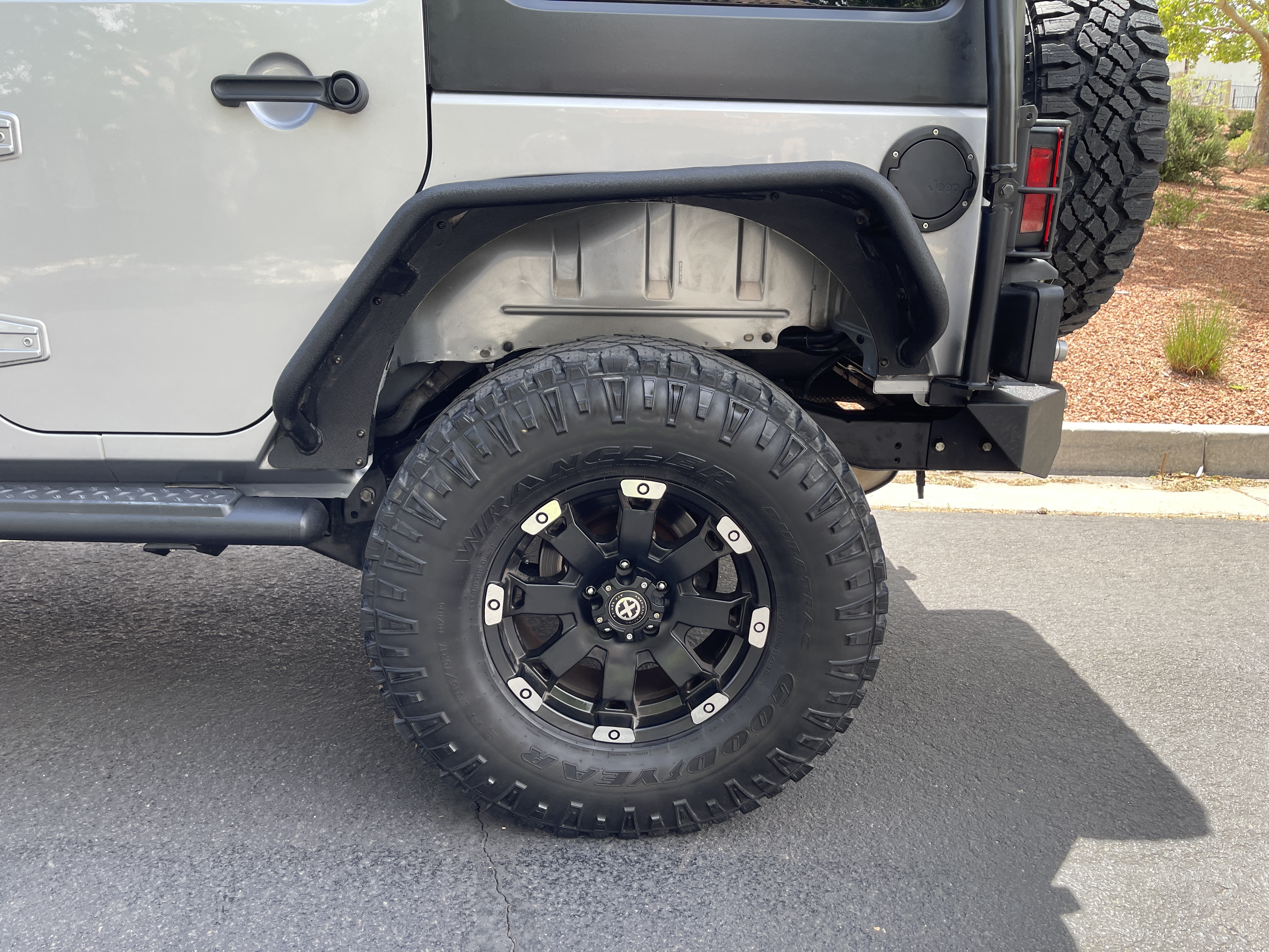 Used 2014 Jeep Wrangler Unlimited Sport w/ Quick Order Package 24S AWD/4WD image 11