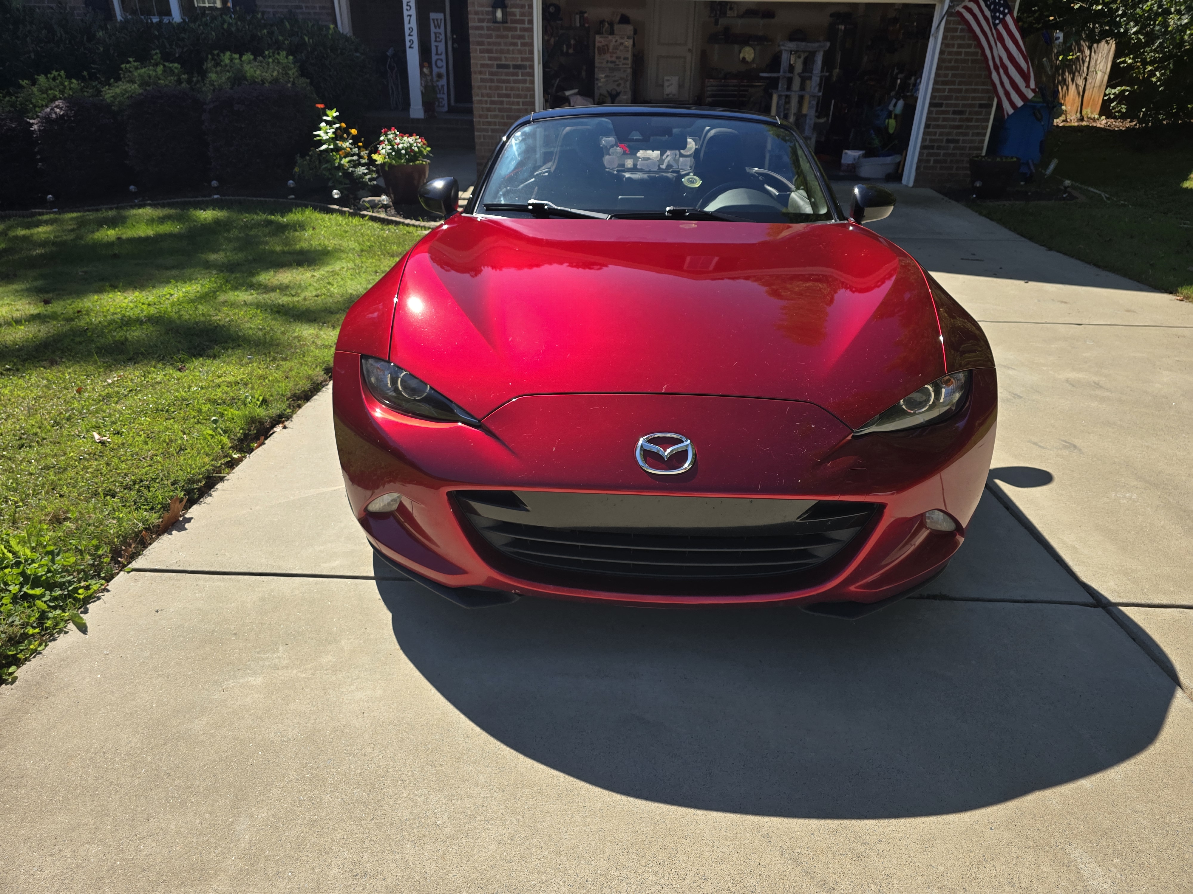 Used 2019 MAZDA MX-5 Miata Sport w/ I-ACTIVSENSE Sport Package RWD image 11