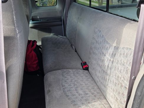 Used 2000 Ford F250 2WD SuperCab Super Duty image 8