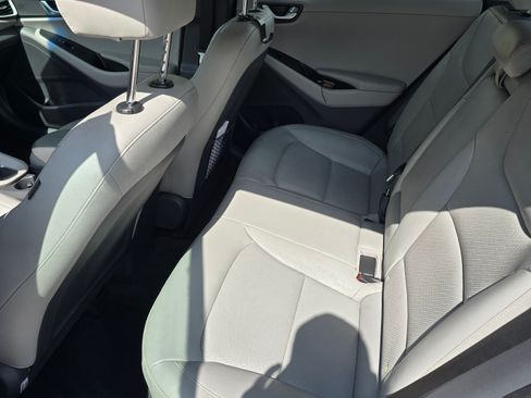Used 2018 Hyundai Ioniq Limited image 9