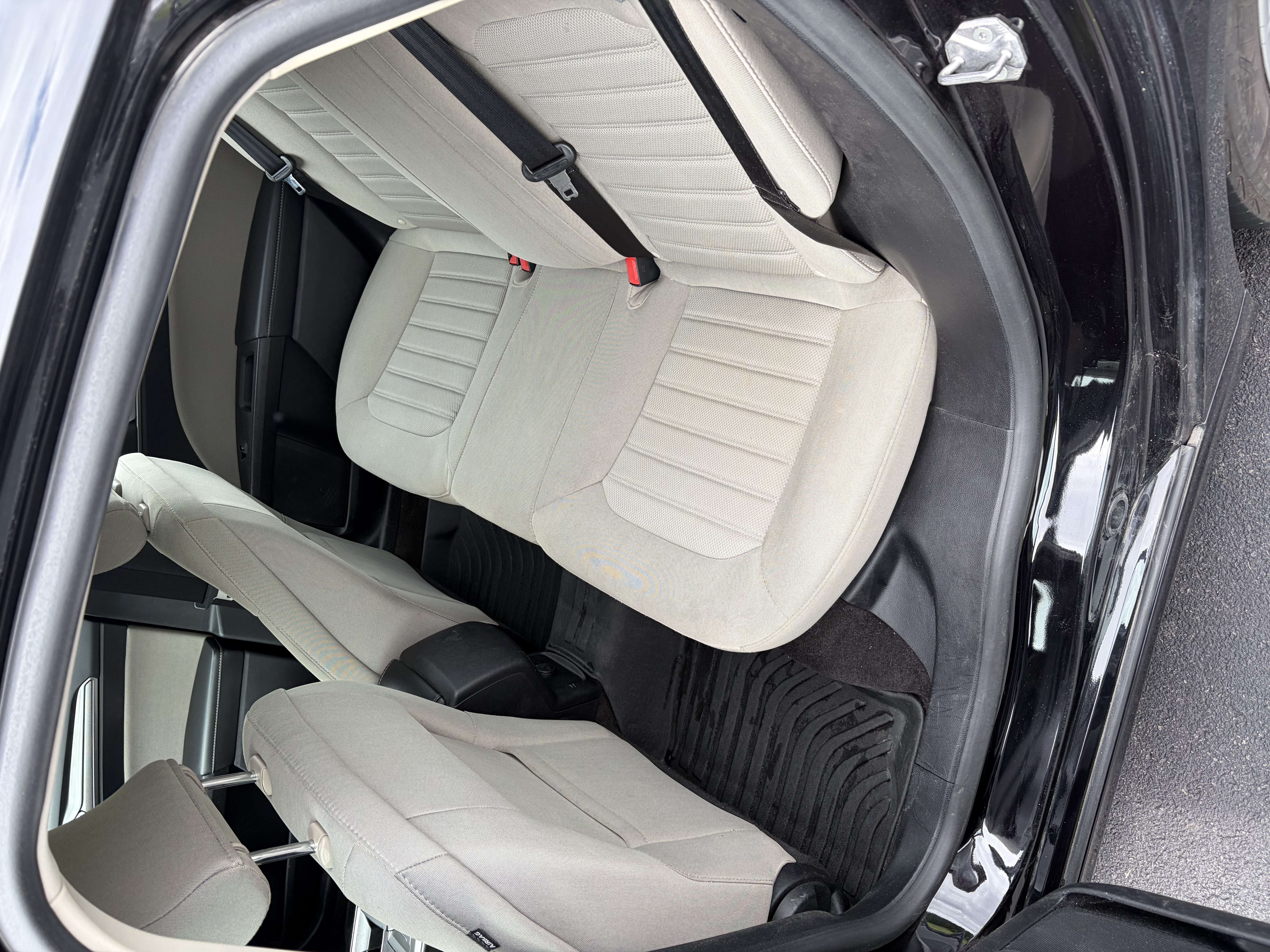Used 2019 Ford Fusion S FWD image 8