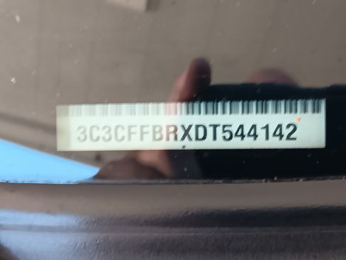 Used 2013 FIAT 500 Sport w/ Beats Audio Pkg image 12