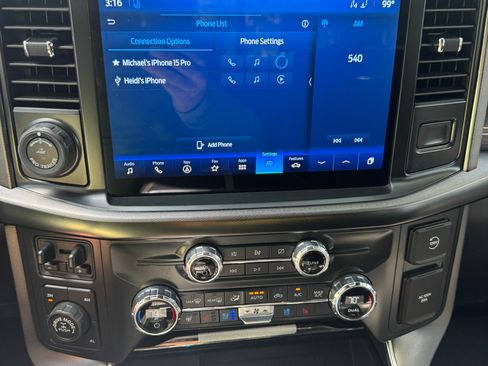 Used 2021 Ford F150 Platinum w/ Equipment Group 701A High AWD/4WD image 25