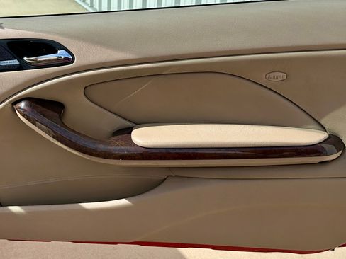 Used 2002 BMW 330Ci Convertible image 9