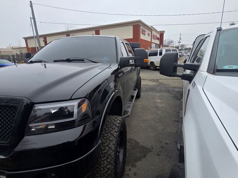 Used 2006 Ford F150 Lariat image 16