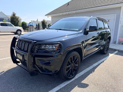 Used 2018 Jeep Grand Cherokee Altitude