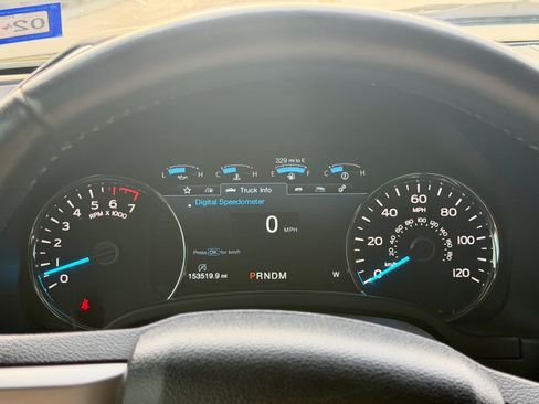 Used 2019 Ford F150 Lariat image 12