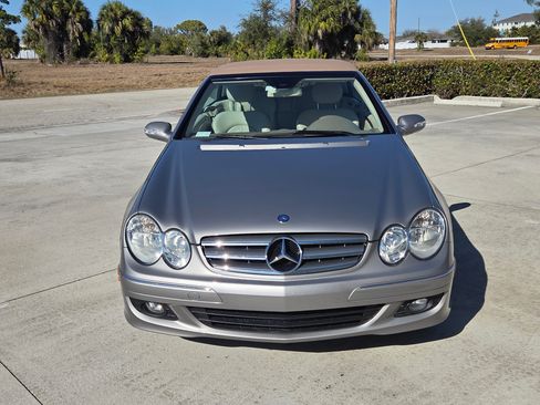 Used 2007 Mercedes-Benz CLK 350 Cabriolet image 6