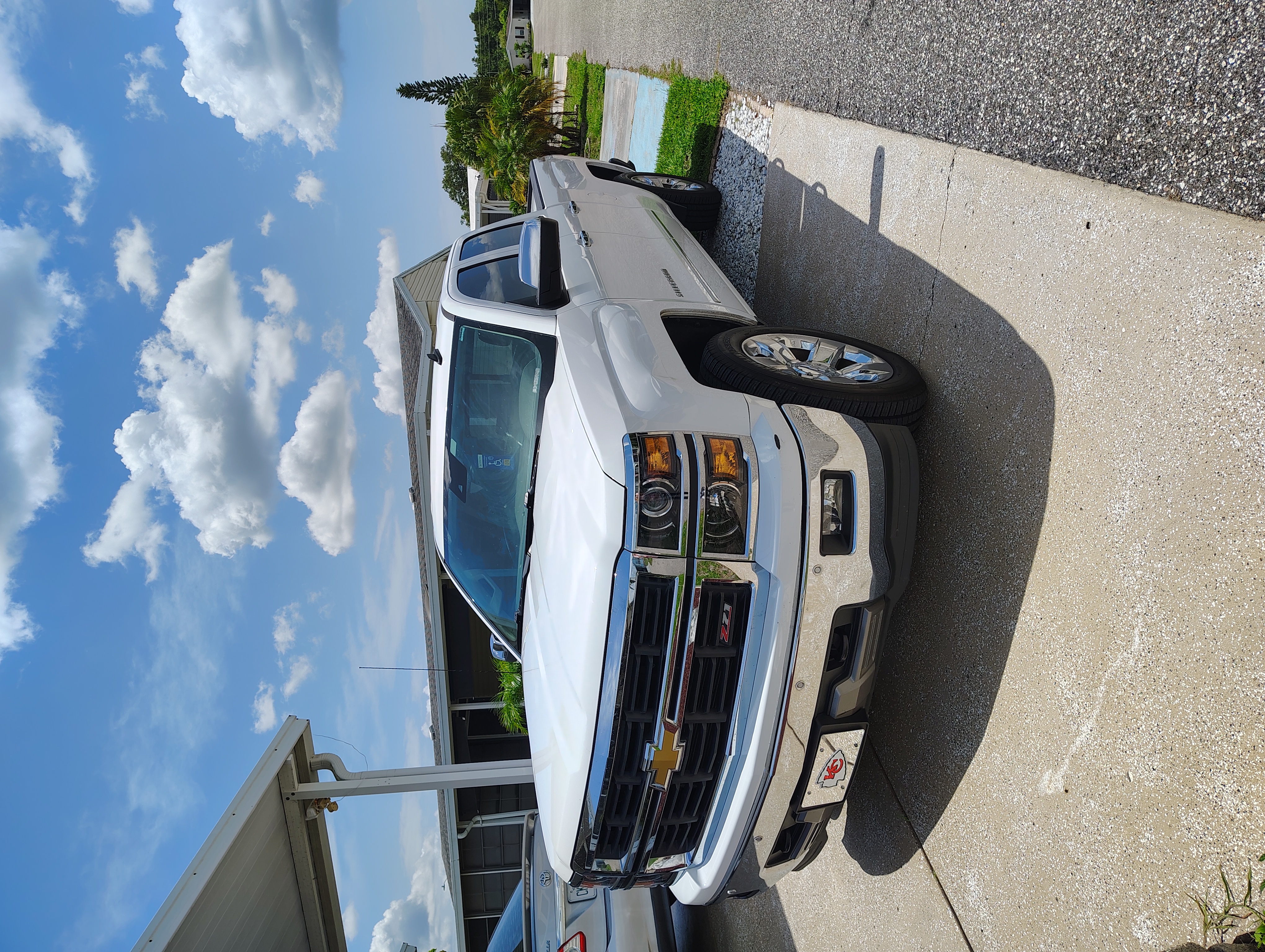 Used 2014 Chevrolet Silverado 1500 LTZ Z71 w/ LTZ Plus Package AWD/4WD image 1