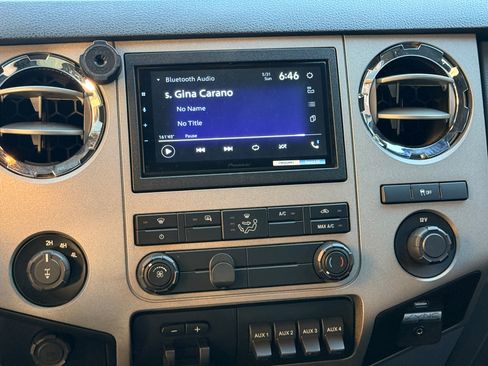 Used 2013 Ford F250 XLT w/ XLT Value Pkg AWD/4WD image 14