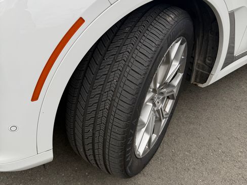 Used 2019 BMW X7 xDrive40i w/ Premium Package image 6