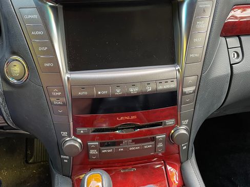 Used 2008 Lexus LS 460 image 6