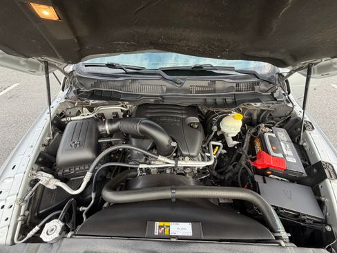 Used 2016 RAM 1500 Laramie w/ Convenience Group AWD/4WD image 14