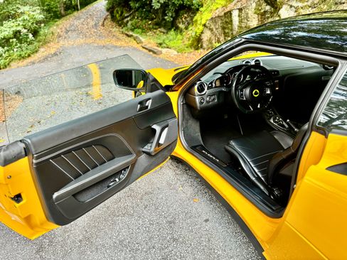 Used 2017 Lotus Evora 400 image 12