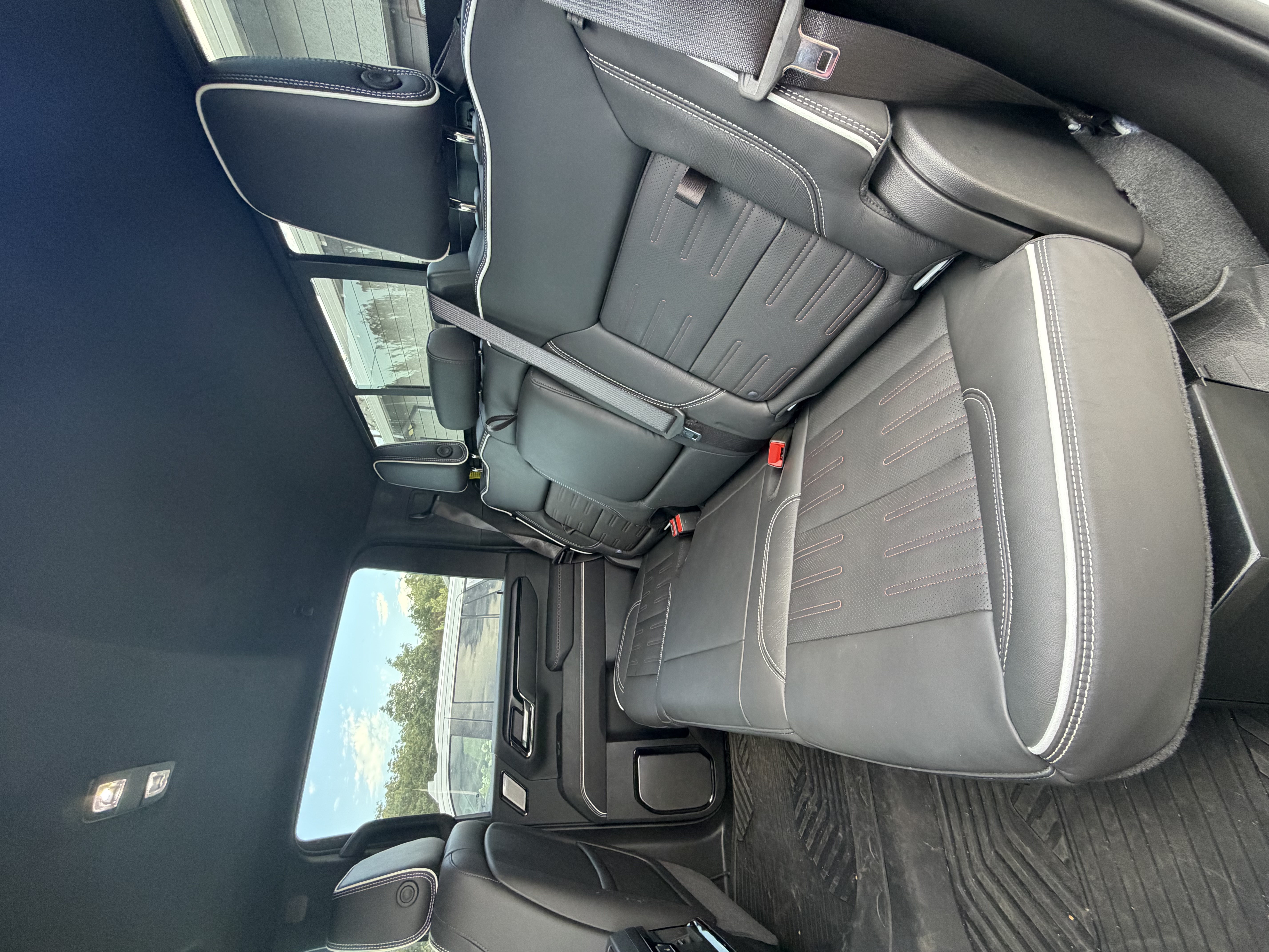 Used 2026 GMC Sierra 2500 AT4X w/ AT4X AEV Edition AWD/4WD image 9