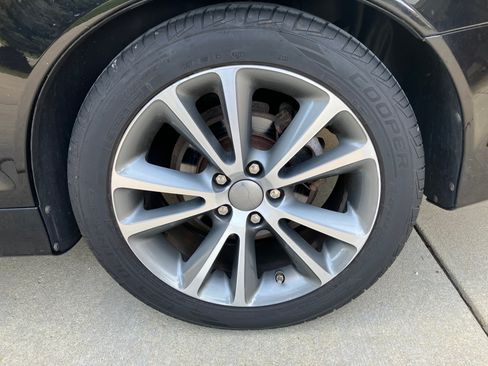 Used 2011 Volvo C70 T5 image 24