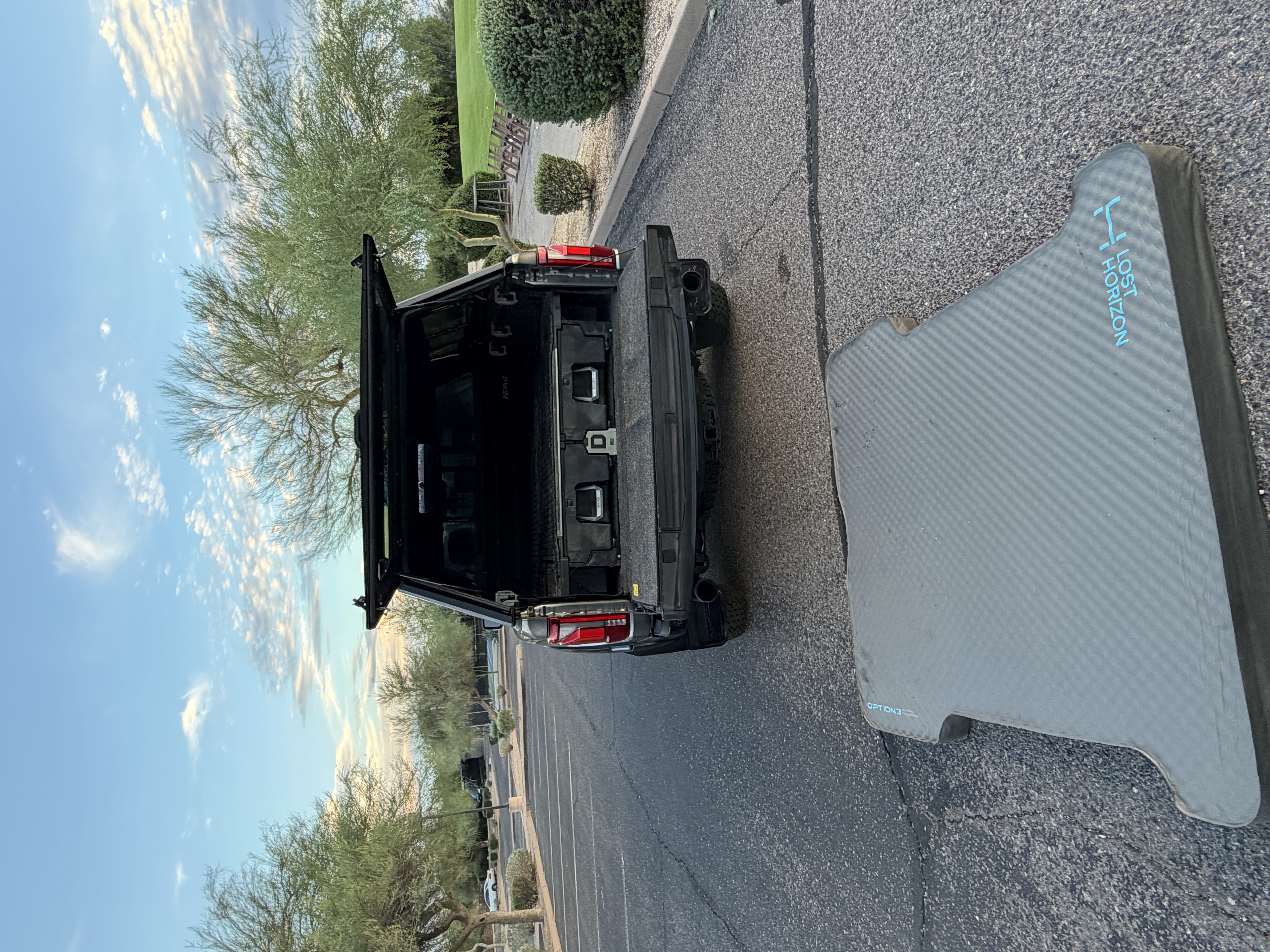 Used 2025 Ford F150 Raptor w/ Equipment Group 803A Raptor R AWD/4WD image 10