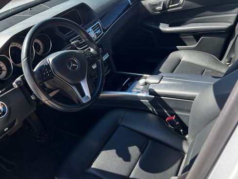 Used 2014 Mercedes-Benz E 350 Sedan image 8
