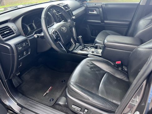 Used 2019 Toyota 4Runner Limited w/ Wilderness Package AWD/4WD image 10