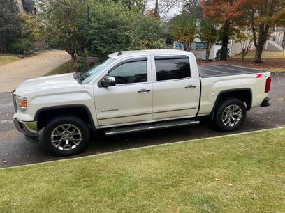 Used 2014 GMC Sierra 1500 SLT w/ SLT Crew Cab Value Package