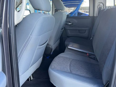 Used 2017 RAM 1500 Big Horn image 9