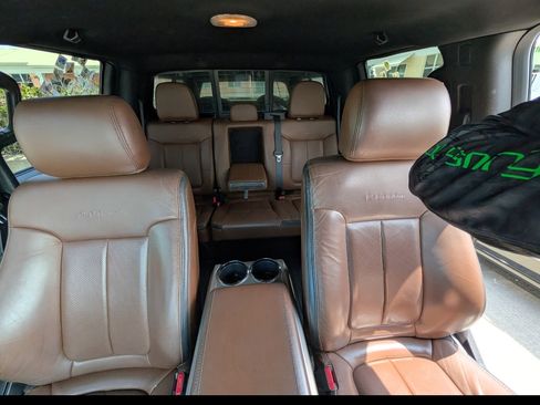 Used 2013 Ford F150 Platinum AWD/4WD image 4