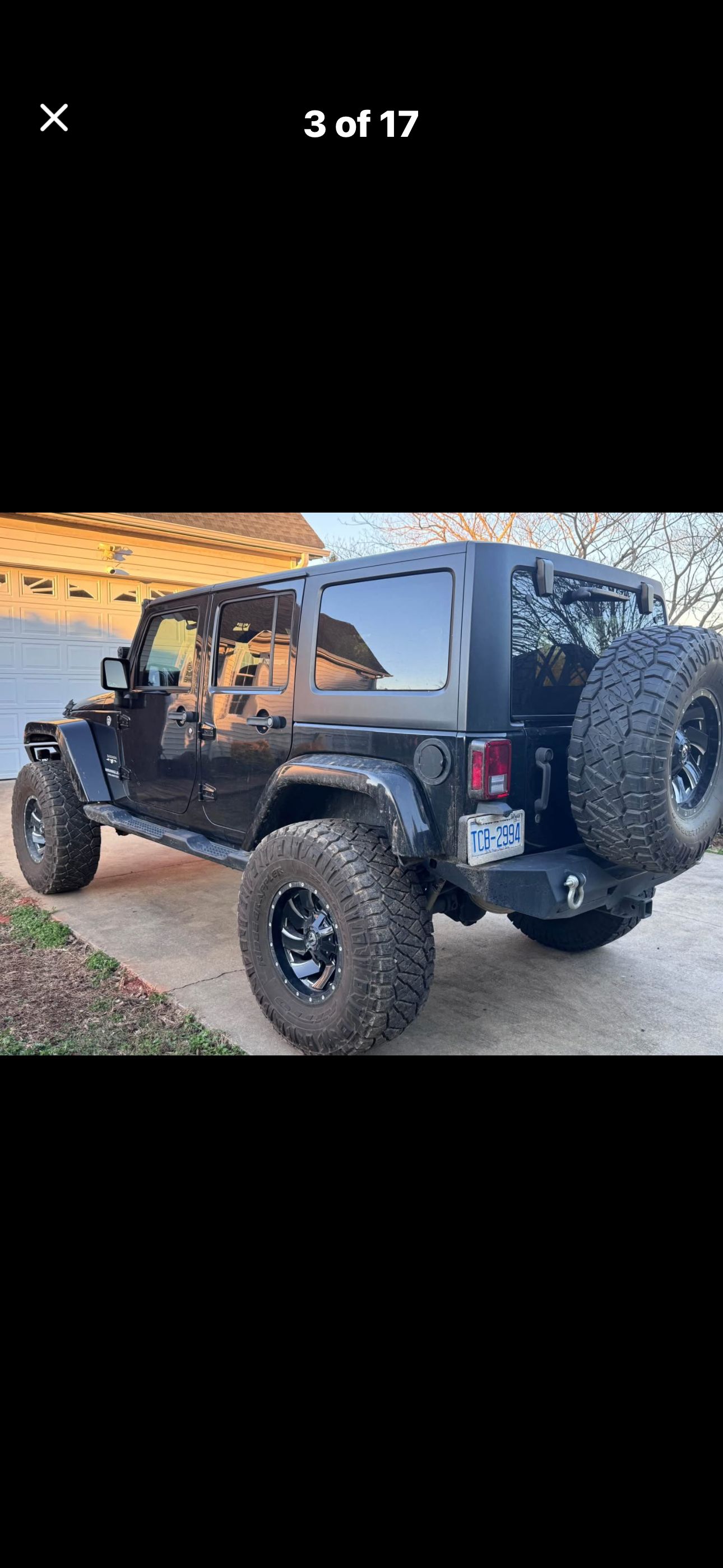 Used 2017 Jeep Wrangler Unlimited Sahara w/ Dual Top Group AWD/4WD image 5
