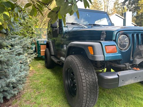 Used 1997 Jeep Wrangler SE AWD/4WD image 5