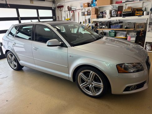 Used 2011 Audi A3 2.0T Premium Plus FWD image 5